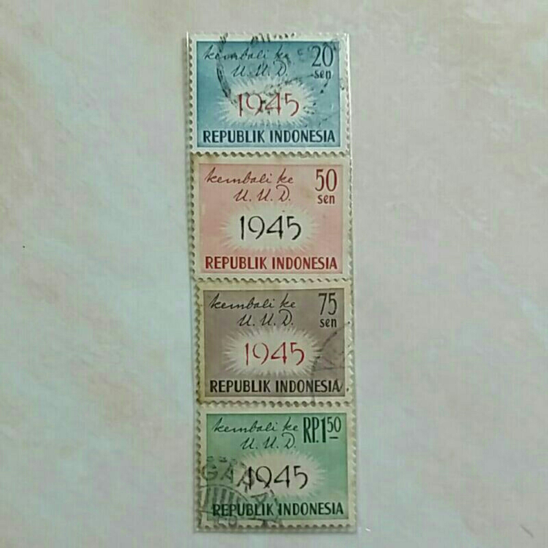 

(AB) Perangko Indonesia 1959 Kembali ke U.U.D. 45 Set Lengkap 4pcs Used