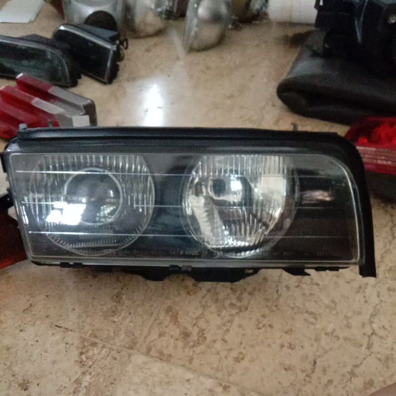 HEADLEAM BMW E38