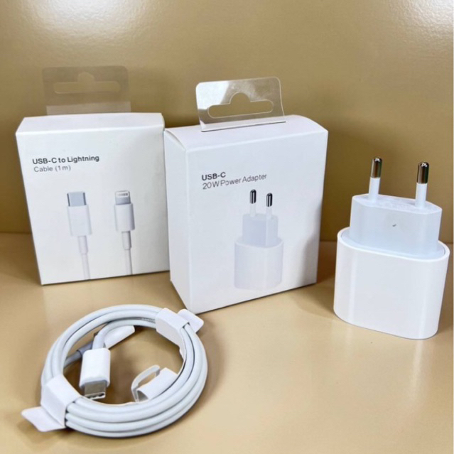 Charger 20W Fast Charging 1 Set Adaptor 20W+Kabel C To Light