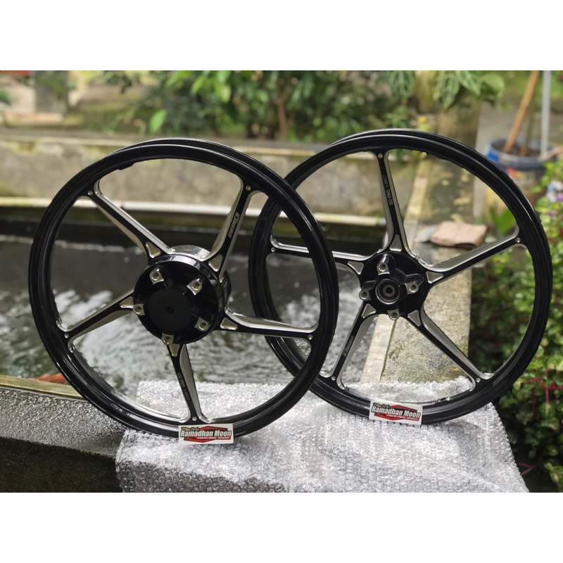 Enkei dynopro mxking