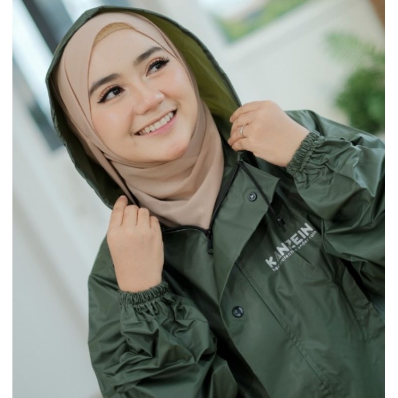 Jas Hujan Wanita Setelan Rok Setelan Baju dan Rok Dewasa Tebal Lentur Anti by KANZEIN