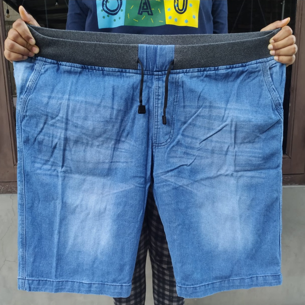 Celana Pendek Jeans Jumbo Pinggang Karet Bahan Denim Tidak Melar Ukuran 27 Sampai Jumbo 44