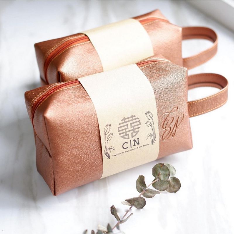 Souvenir Pernikahan Pouch Box Zipper 18 x 8 x 8cm