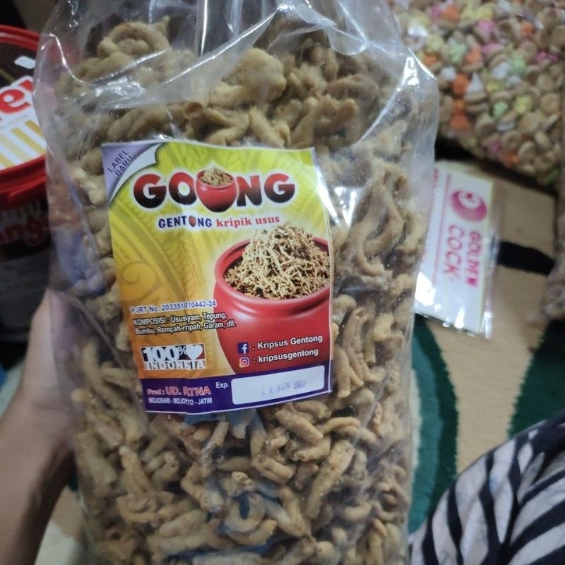 

Keripik Usus Cap Goong/Gentong keripik Usus 2kg