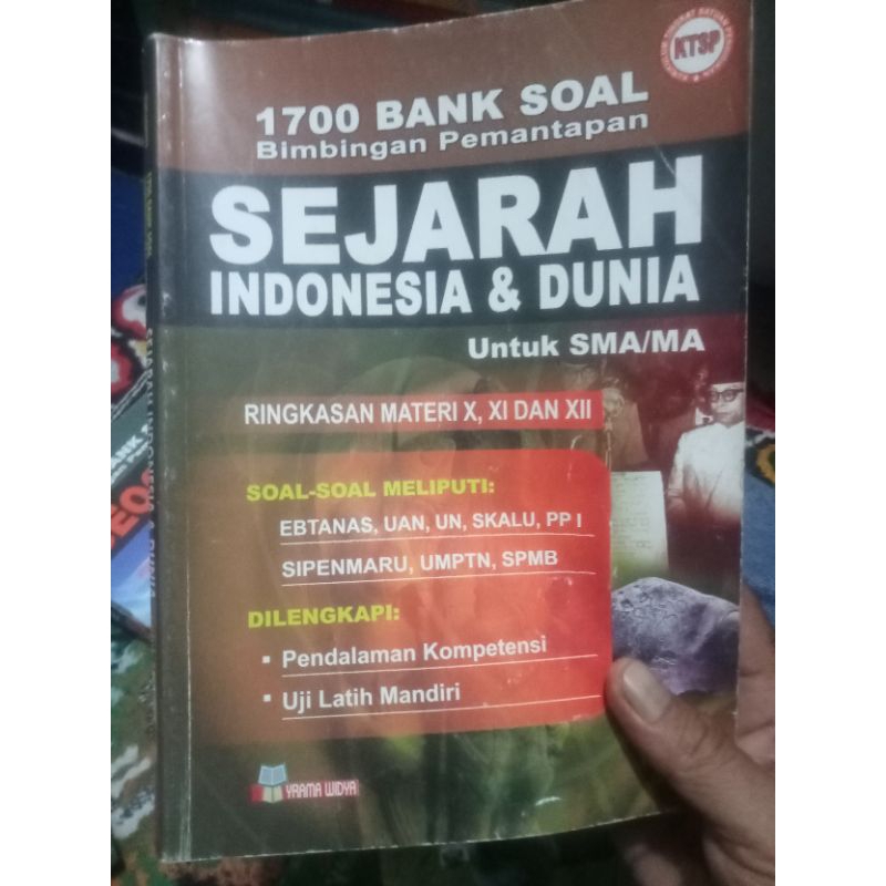 buku 1700 bank soal sejarah untuk SMA