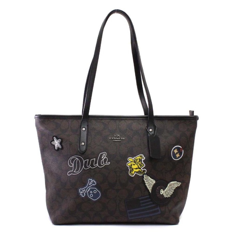 Coach Tote City With Varsity (F29186)