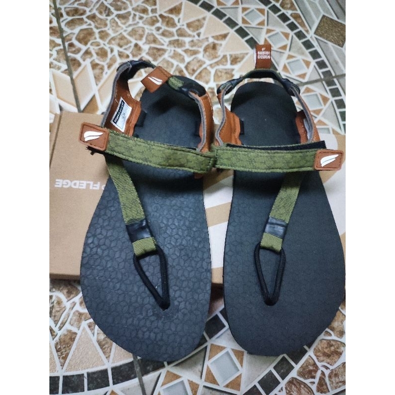 Sandal Pyopp Fledge - olive green size 37