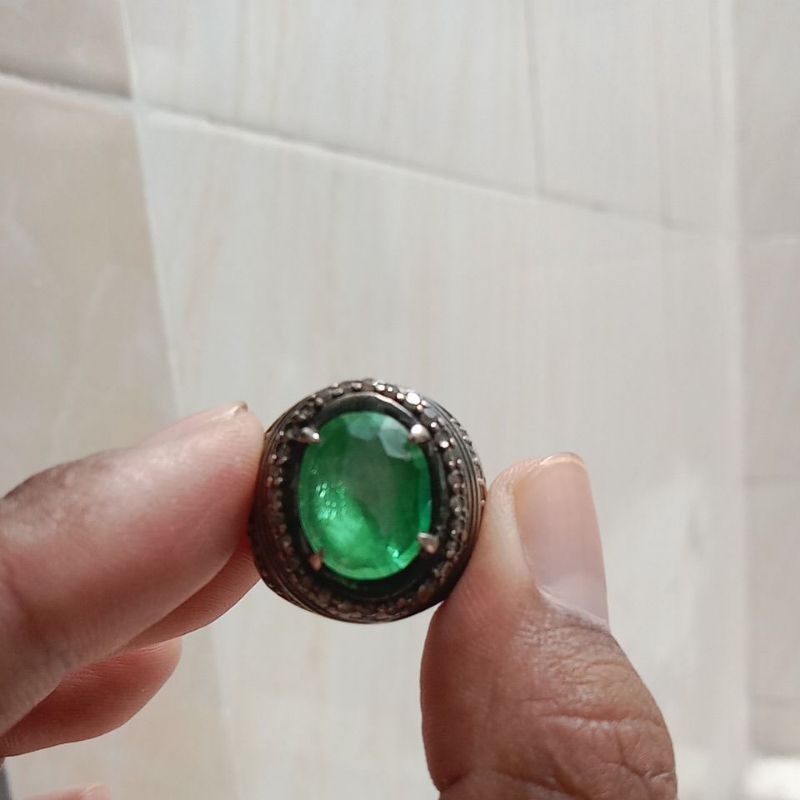 cincin jamrud ijo catam