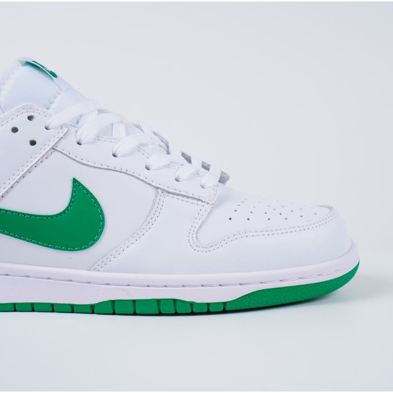 Sepatu Nik Sb Low White Green