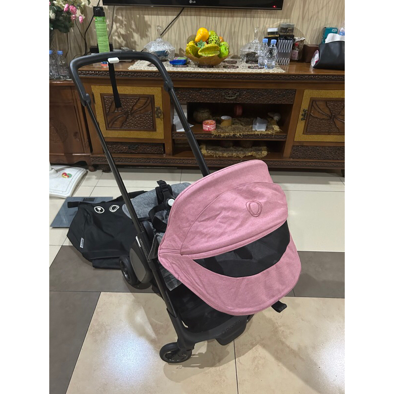Preloved stroller bugaboo ant black frame pink melange with peek a boo window (canopy) hanya type me