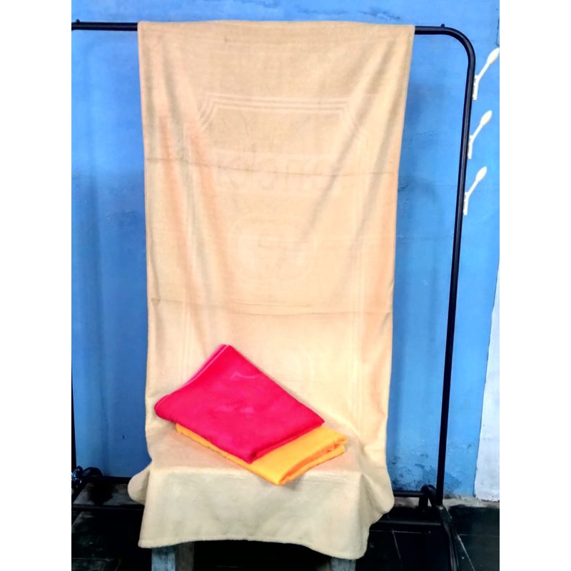 handuk mandi anak 70x150cm/handuk mandi polos embos