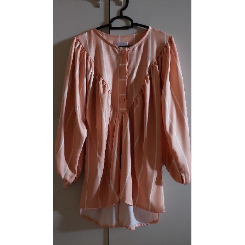 Preloved blouse NADJANI