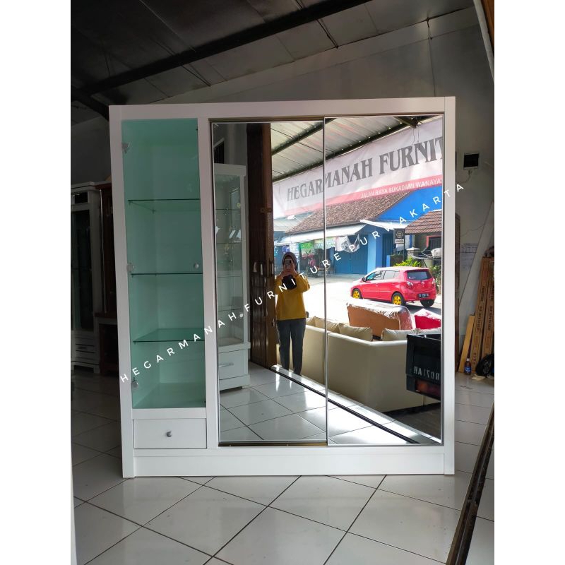 Lemari Viral ( Televisi 43 inch)