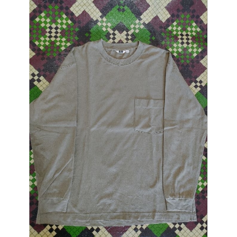 Kaos lengan panjang Uniqlo second