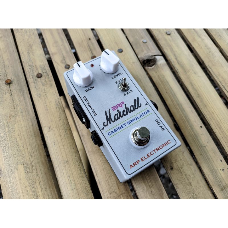 Efek gitar cabinet simulator arp electronic