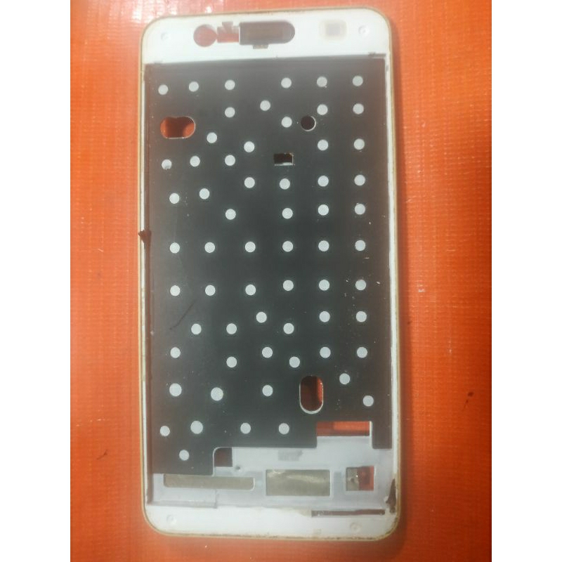 frame bekas asus zenfone 3max zc520tL