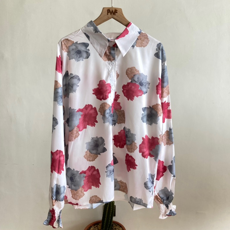 Prilly Shirt BKK / Kemeja Bunga Wanita Import