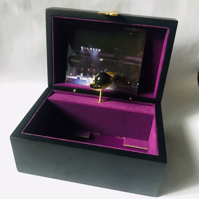 (READY) MUSIC BOX MERCH BOX 6 BTS MERCH BOX