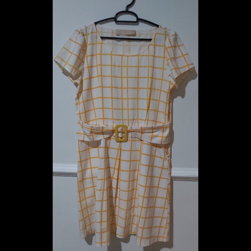 Dress wanita kotak-kotak