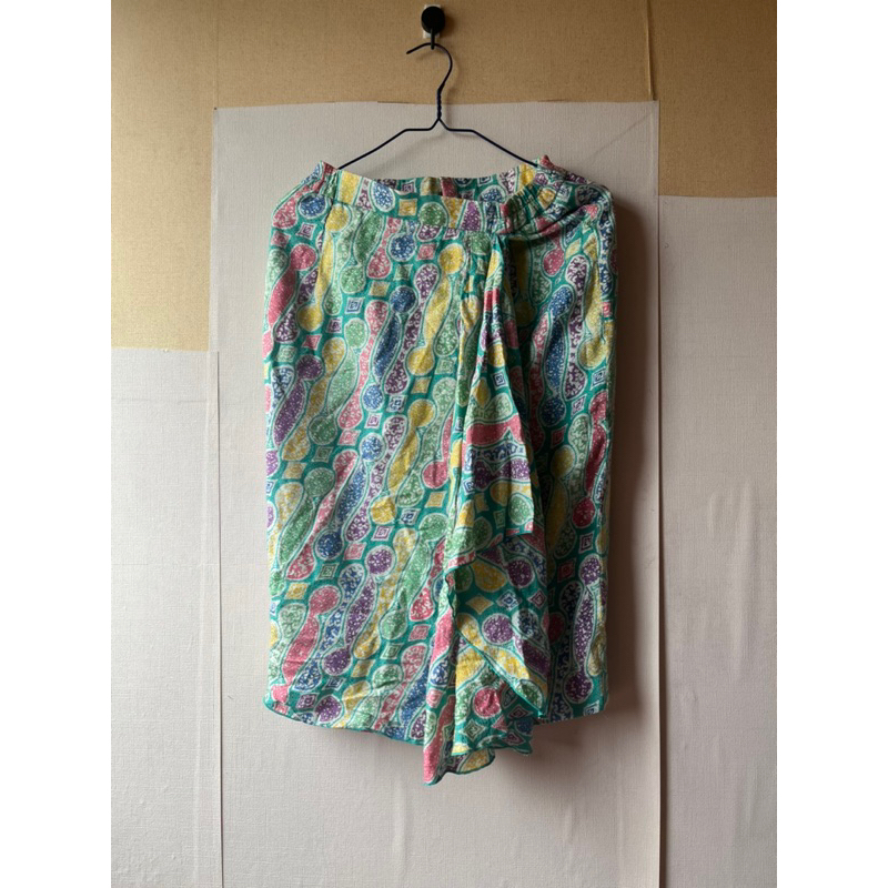 PRELOVED - Rok Batik