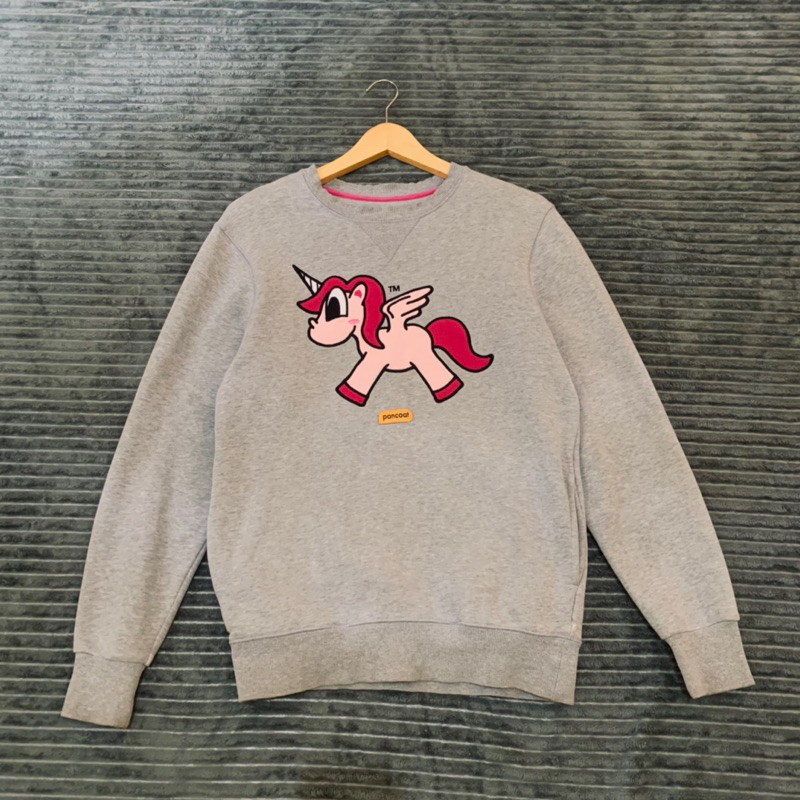 crewneck pancoat unicorn