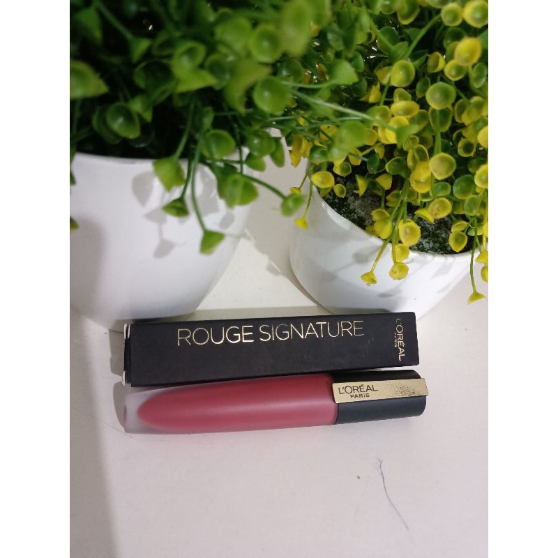 loreal Rouge signature lipstik