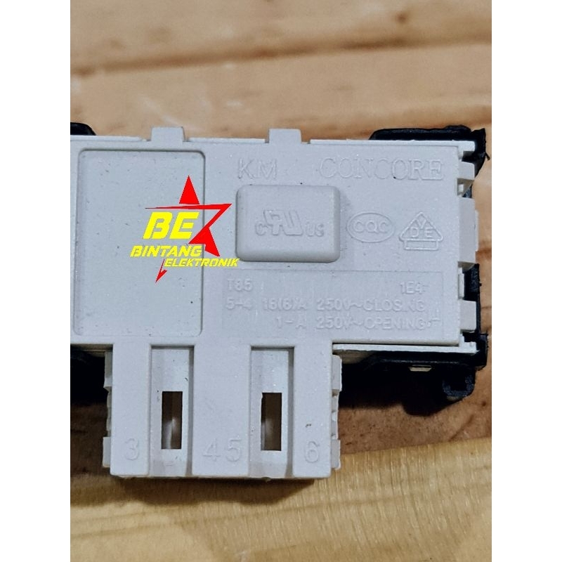 Door Lock Switch Pintu Mesin Cuci Front Loading Samsung DC64 SS1 Doorlock T85 5-4