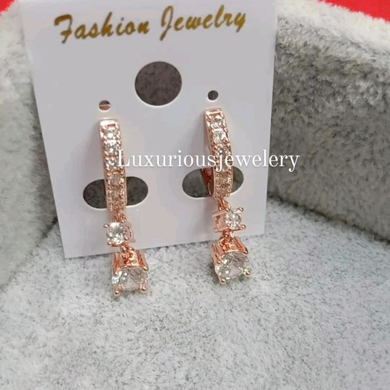 Anting premium model klip permata juntai