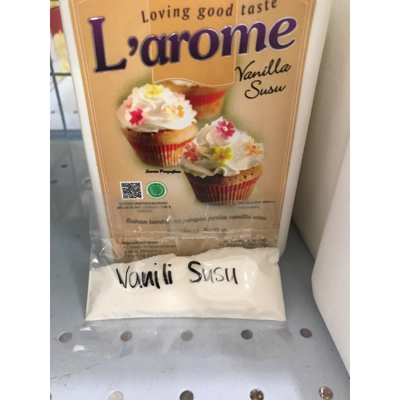 

Vanili Susu Larome 15gr