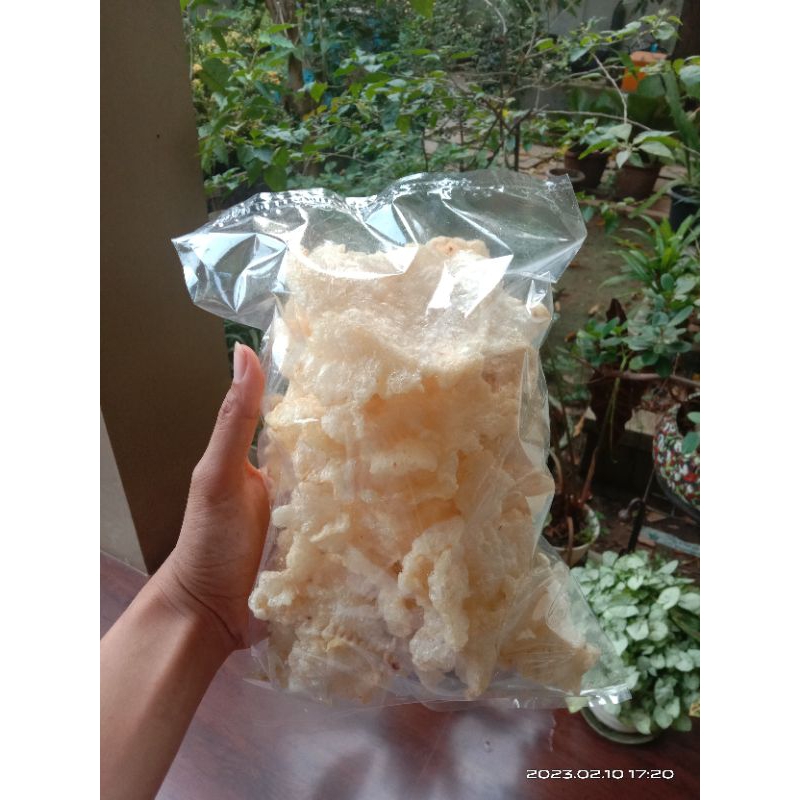 

Kripik "Katak" (gelembung ikan manyung)