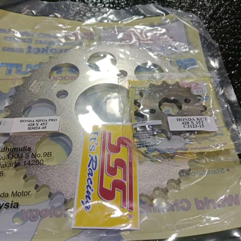 gear depan belakang sss 428 - 15-45T cb 150/cbr 150/ sonic / versa/ megapro/ tiger