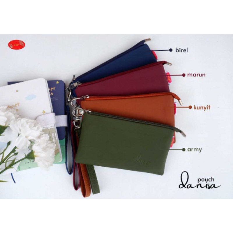 Danisa Pouch