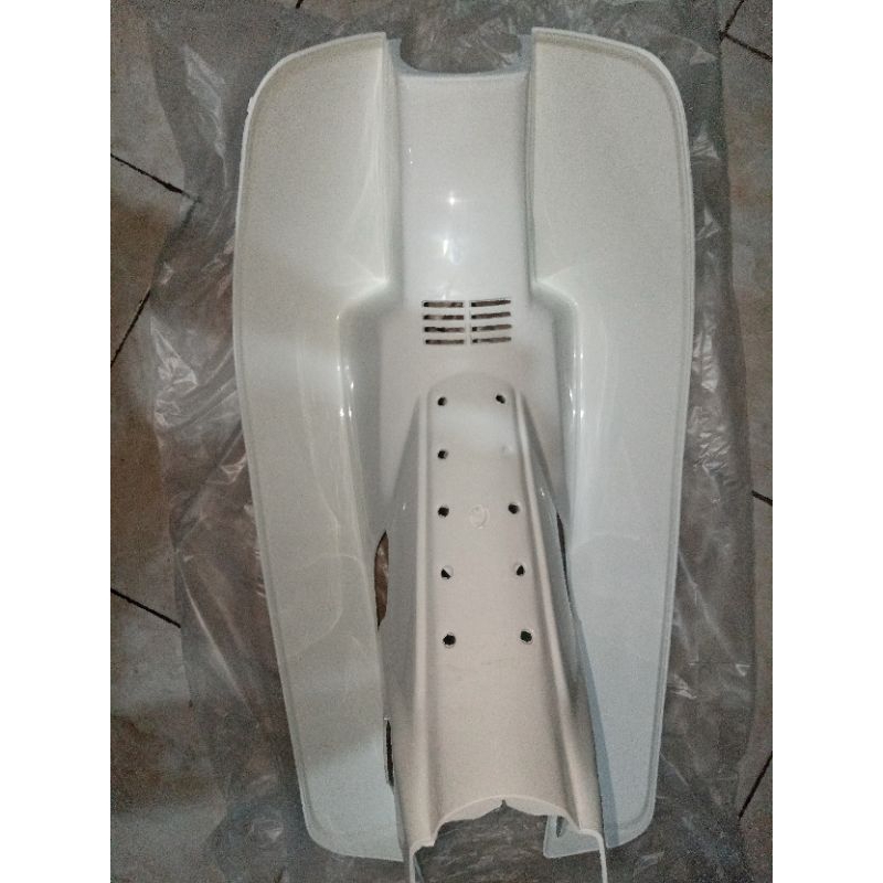 Sayap Putih Untuk Motor Honda Astrea Prima