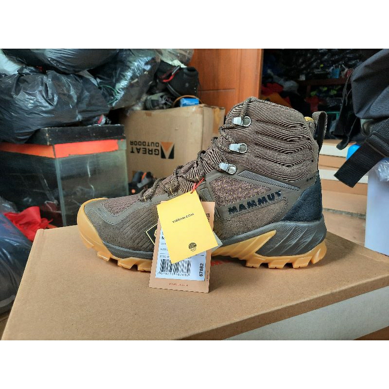 SEPATU GUNUNG TREKKING HIKING MAMMUT SAPUEN HIGH GTX WREN AMBER GREEN MENS ORIGINAL
