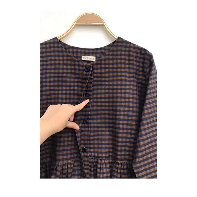 elena blouse mahara id