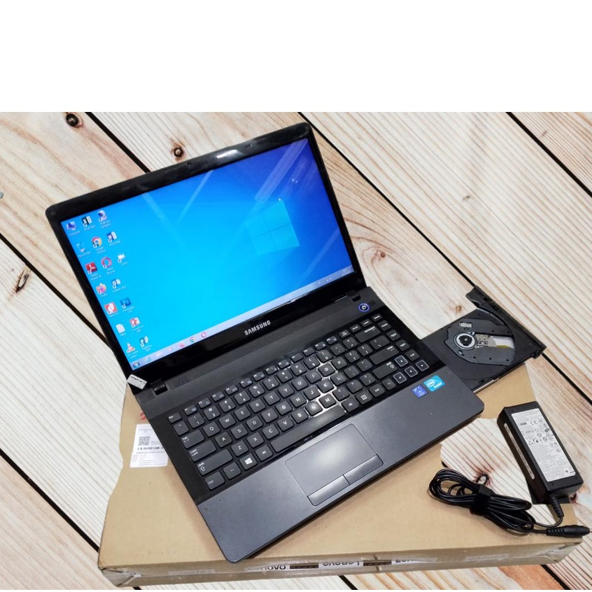 LAPTOP LEPTOP SECOND BEKAS SAMSUNG RAM 4GB 14 INCH MULUS SANGAT DVD ZOOM SIAP FREE TAS DAN MOUS 2 JUTAAN