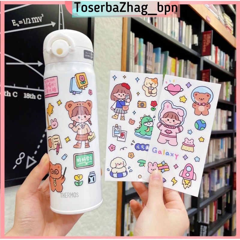 

Stiker 2D Botol Minum Tritan Aksesoris Bottle Anti air Tempelan Sticker Case Buku Kulkas