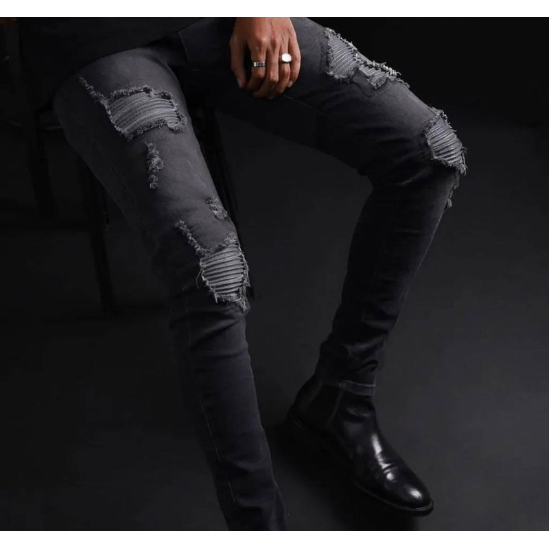 Rucas Season 11 Grey Caviar Leather size 30