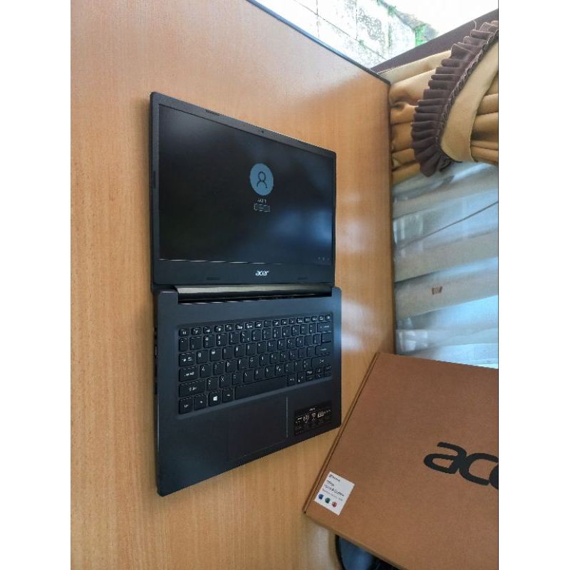Acer Aspire 3 Slim Amd 3020e Ram 4gb SSD 256gb Fullset Laptop Bekas Seken Second 2nd Berkualitas Lap