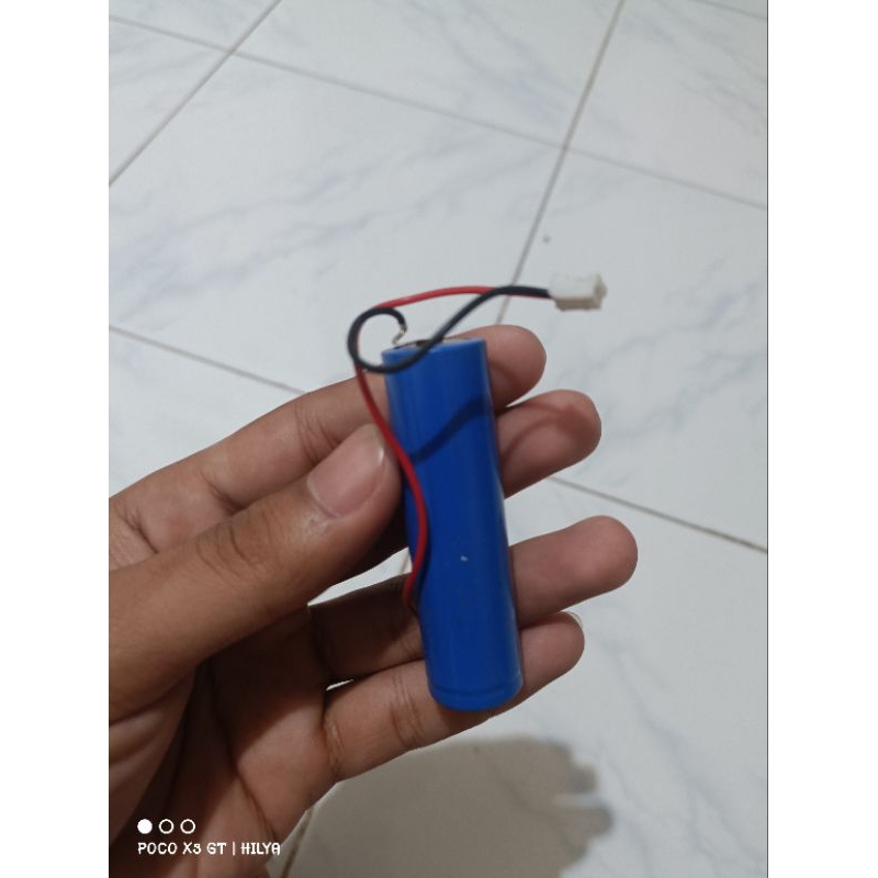 Baterai 18650 Li ion - baterai mp3 - 3.7 volt