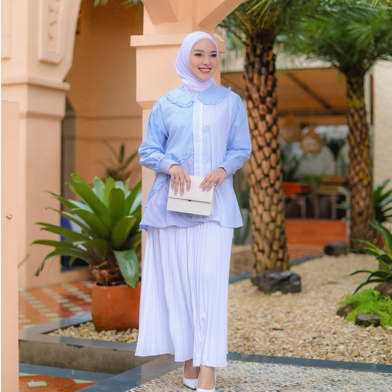 Eleanorre Benita Top Blue Atasan Wanita