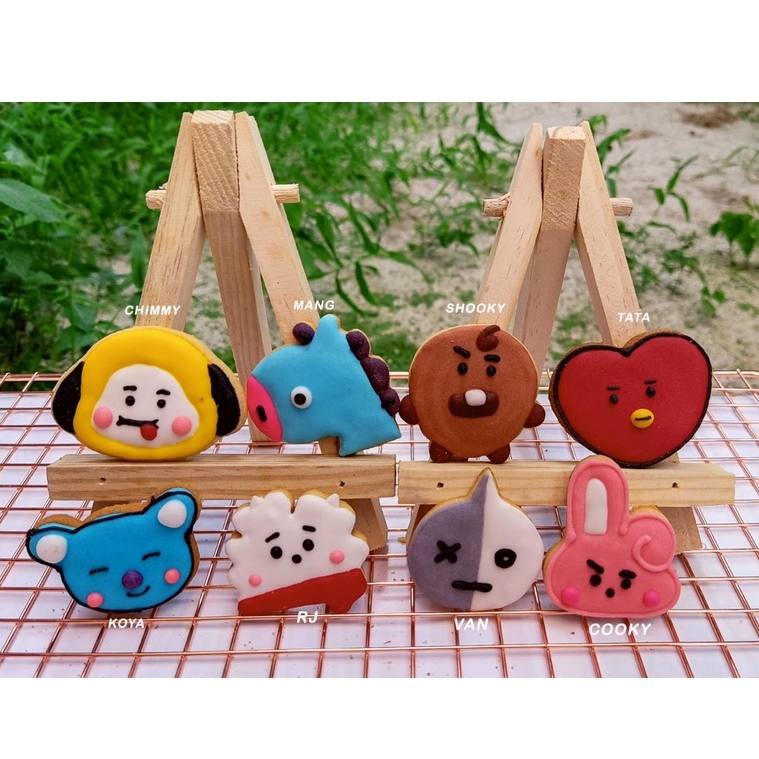 

Cookies BT21 caracter Mini set isi 8 pcs