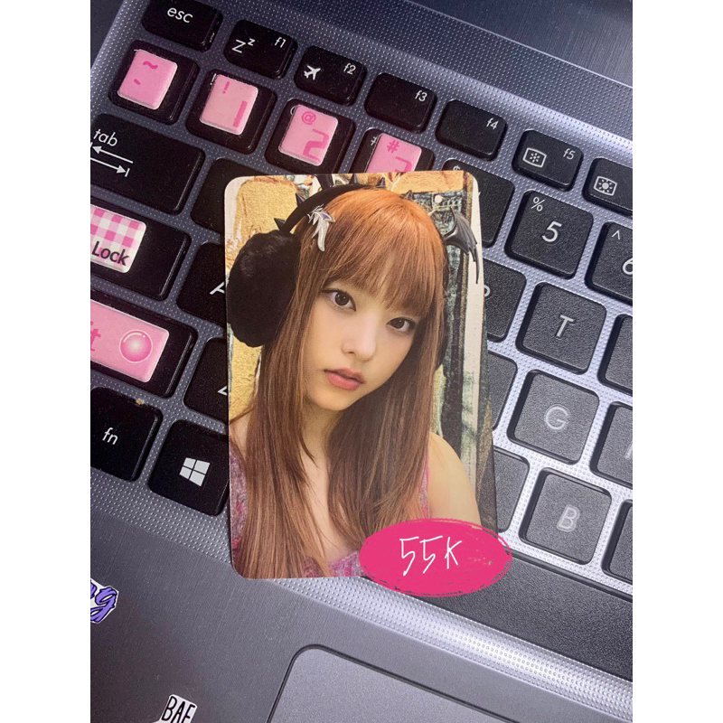 pc haerin weverse b headphone newjeans official (booked)