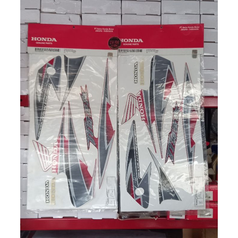 striping sticker stiker tiger revo tirev merah maroon marun 2010 original orisinil STRIPE RED SILVER