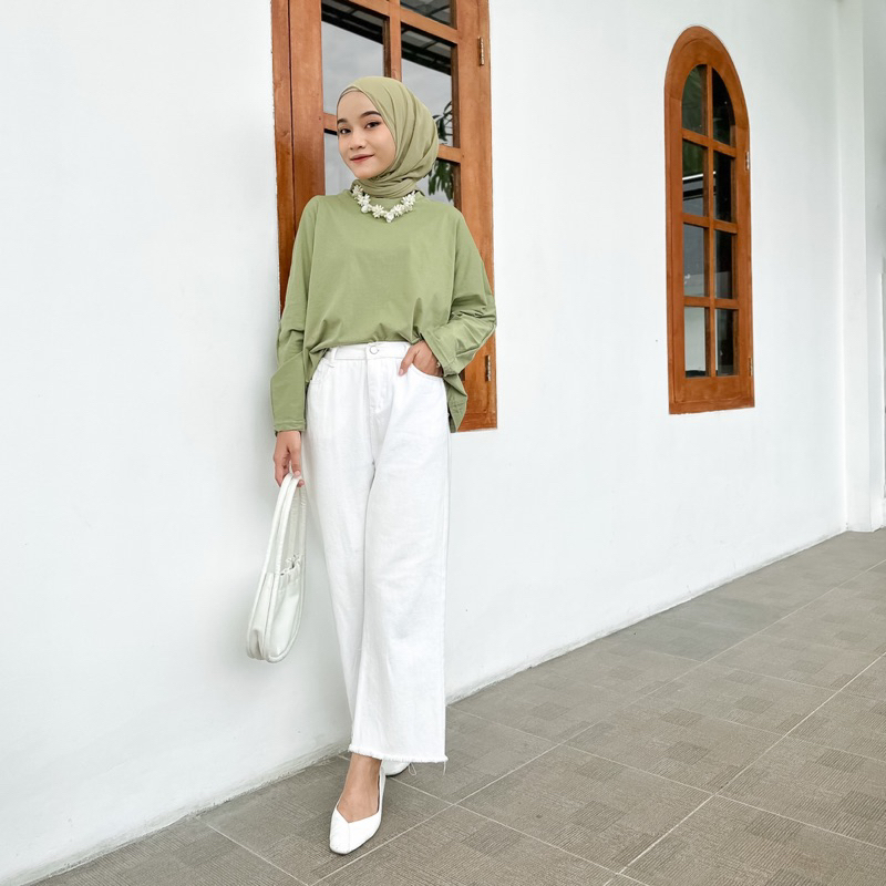 SOERAYA TOP KAOS BATWING