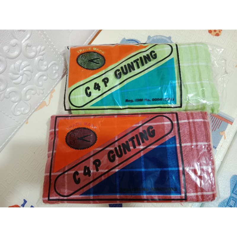 SERBET CAP GUNTING WARNA