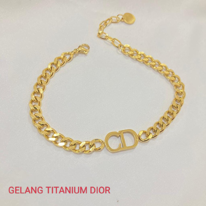 Gelang CD Titanium Anti Karat Wanita Aksesoris