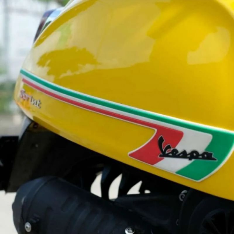 STRIPING STICKER LIST DECAL CUTTING VESPA PRIMAVERA / SPRINT ITALIAN STYLE 061