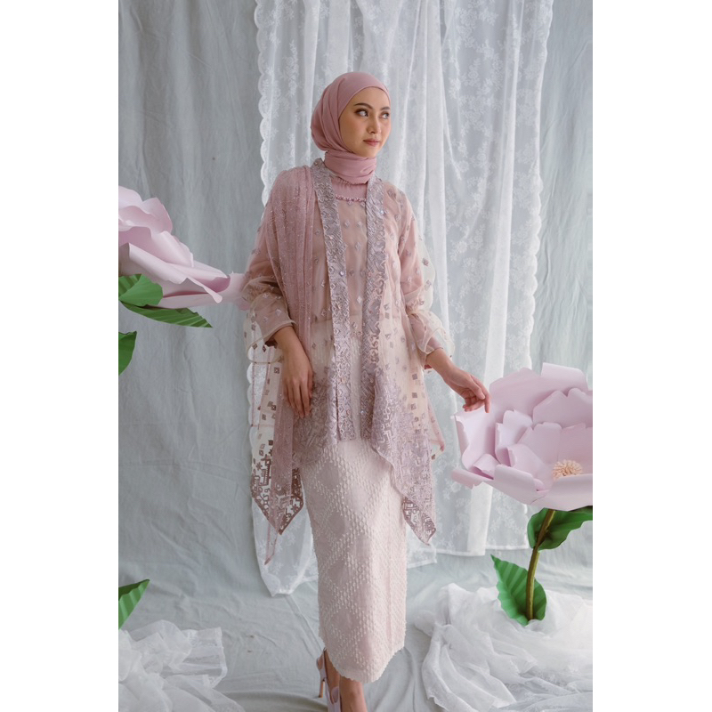 JALEELA - ODESSA TOP (ATASAN ONLY) - (INNER INCLUDED) (KEBAYA KONDANGAN / MODERN / LAMARAN / WISUDA)