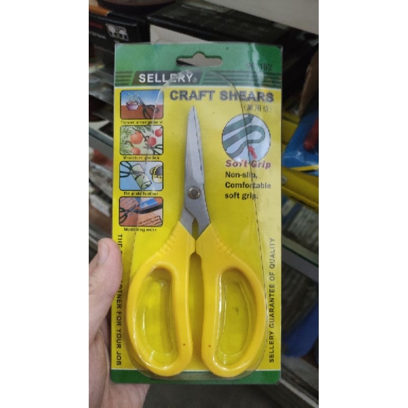 

gunting bunga / gunting serba guna / gunting craft shears
